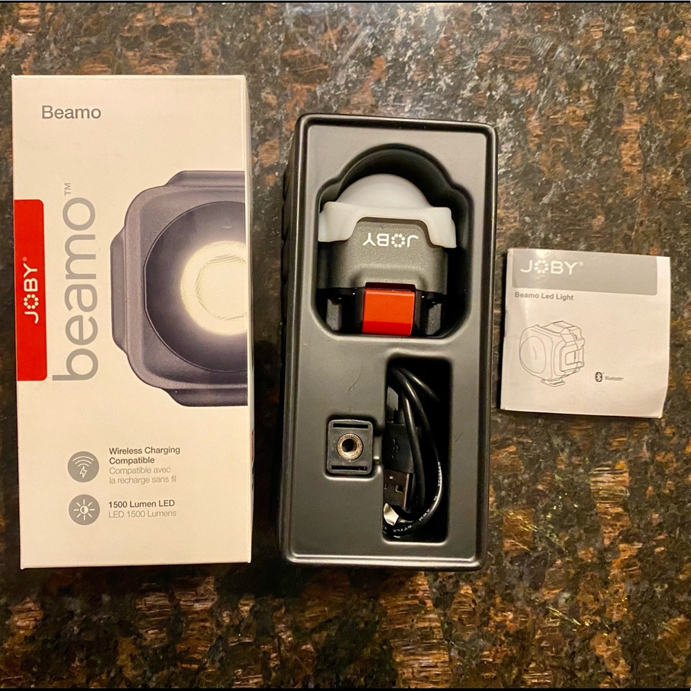 Joby Beamo LED light